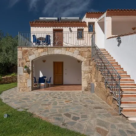 Stunning Bouganvillage Apartamento Tanaunella