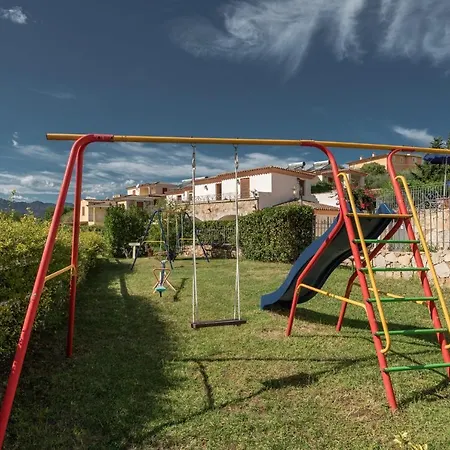 Stunning Bouganvillage Apartamento Tanaunella
