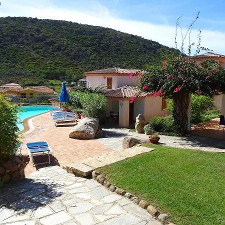 Stunning Bouganvillage