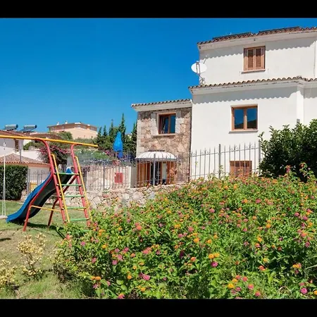 Stunning Bouganvillage * Tanaunella