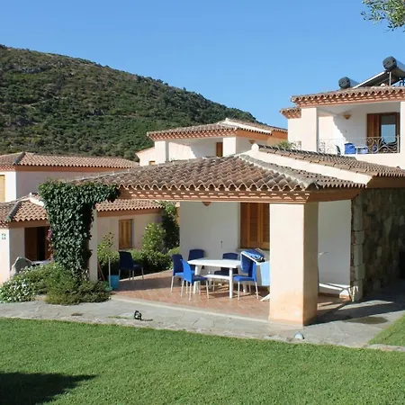 Stunning Bouganvillage * Tanaunella