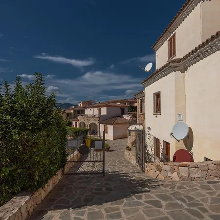 Stunning Bouganvillage Apartament